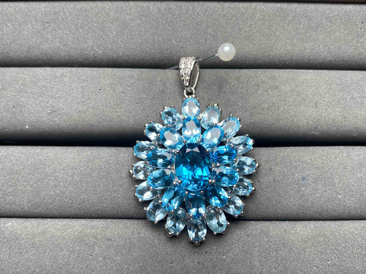 A13222 Topaz Pendant