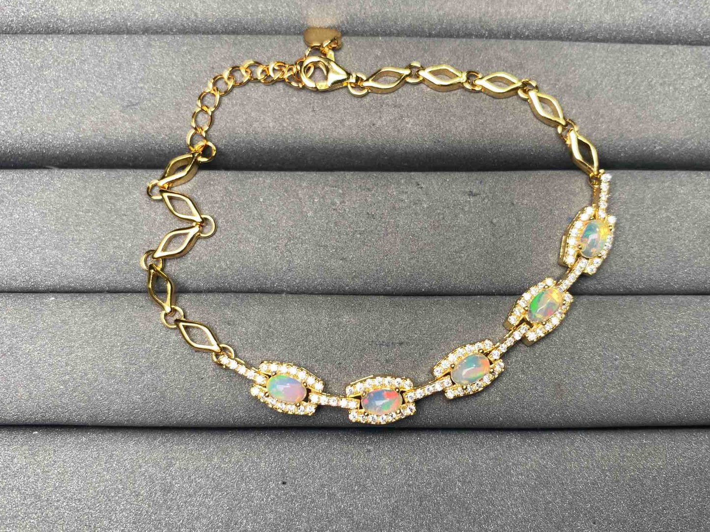 A13313 Opal Bracelet