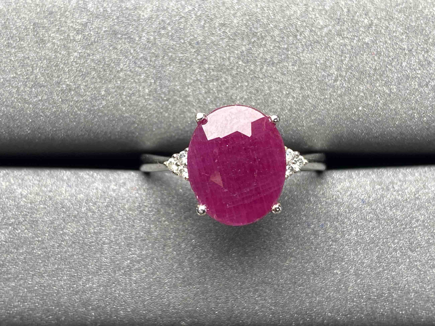 A1332 Ruby Ring