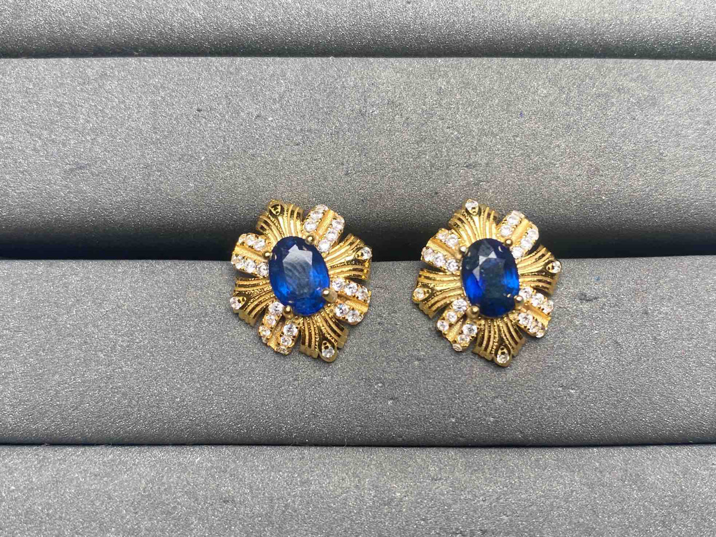 A13339 Sapphire Earrings