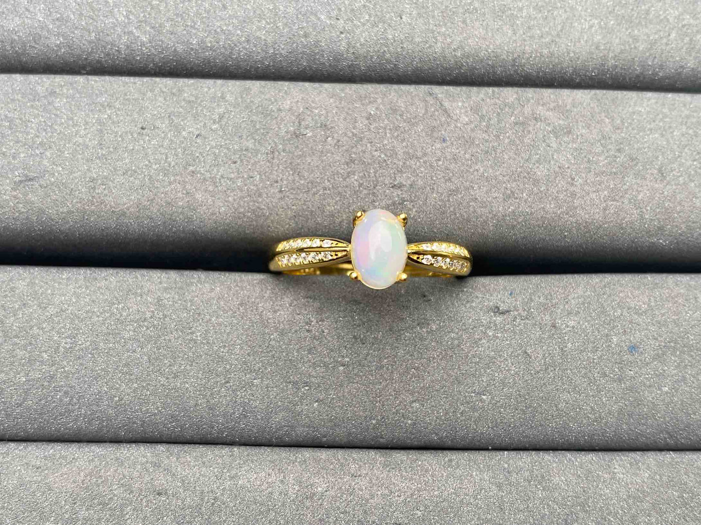 A13393 Opal Ring