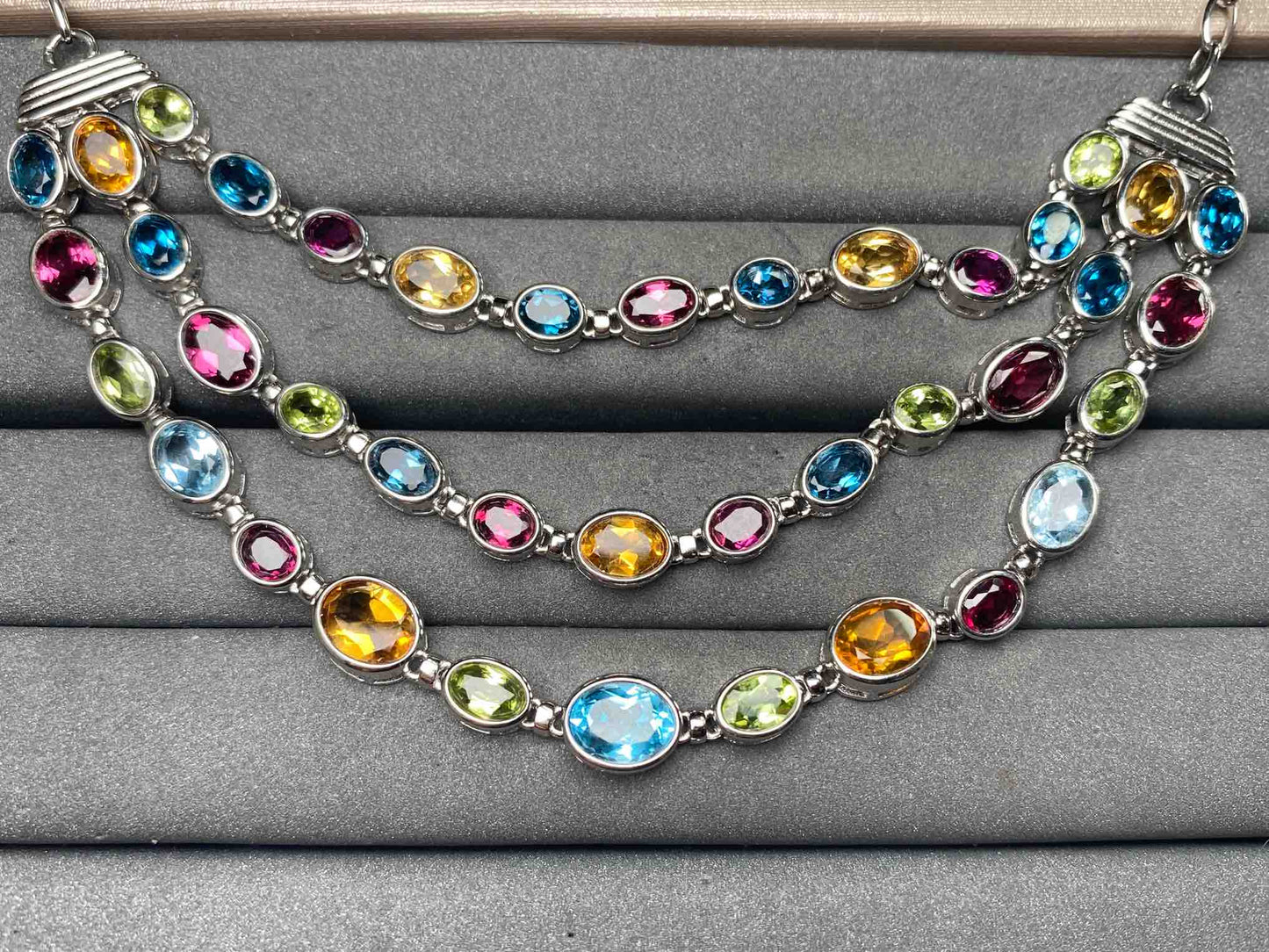 A13412 Peridot Necklace