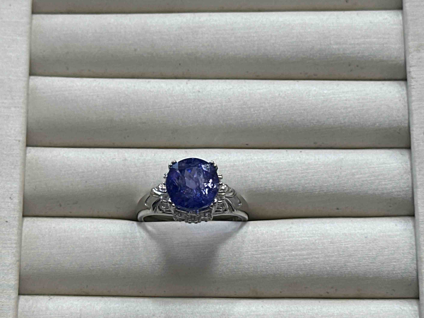 A13421 Tanzanite Ring