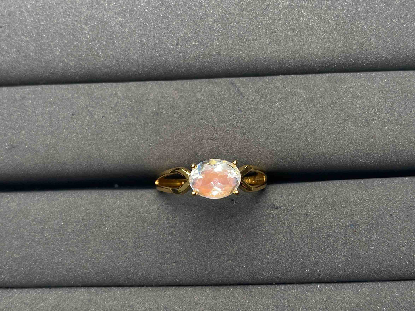 A13447 Moonstone Ring