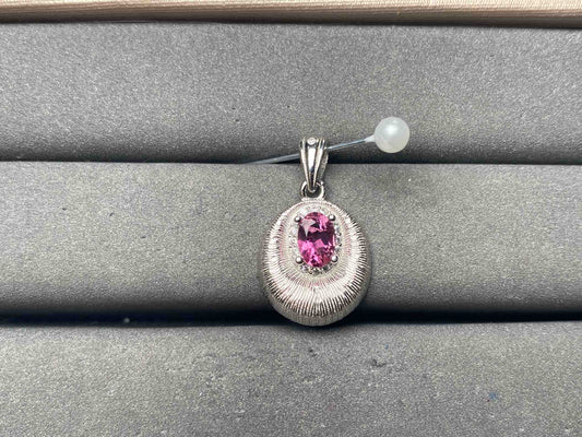 A13465 Garnet Pendant