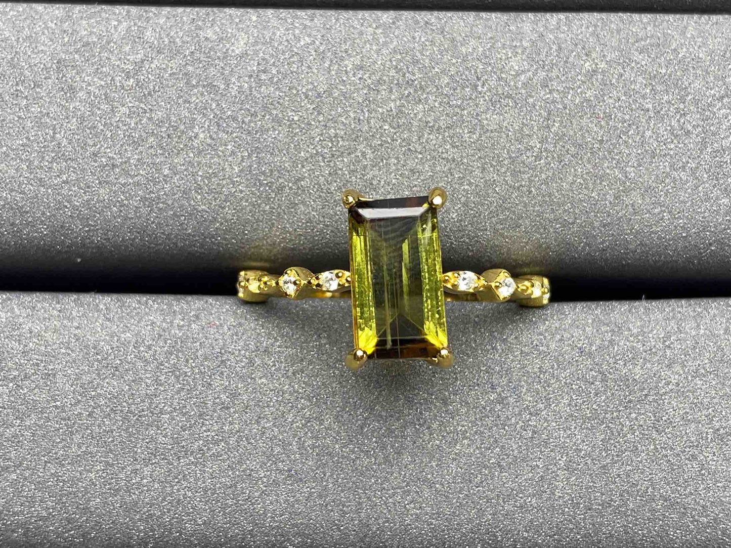 A1388 Tourmaline Ring
