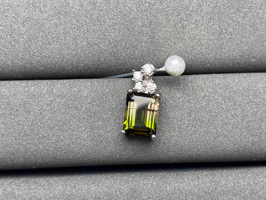 A1396 Tourmaline Pendant