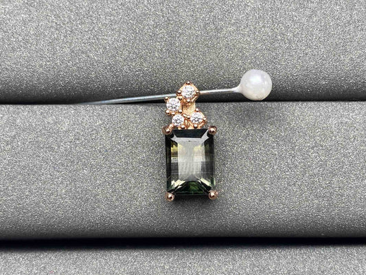 A1397 Tourmaline Pendant