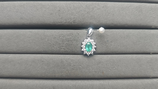 A14035 Emerald Pendant