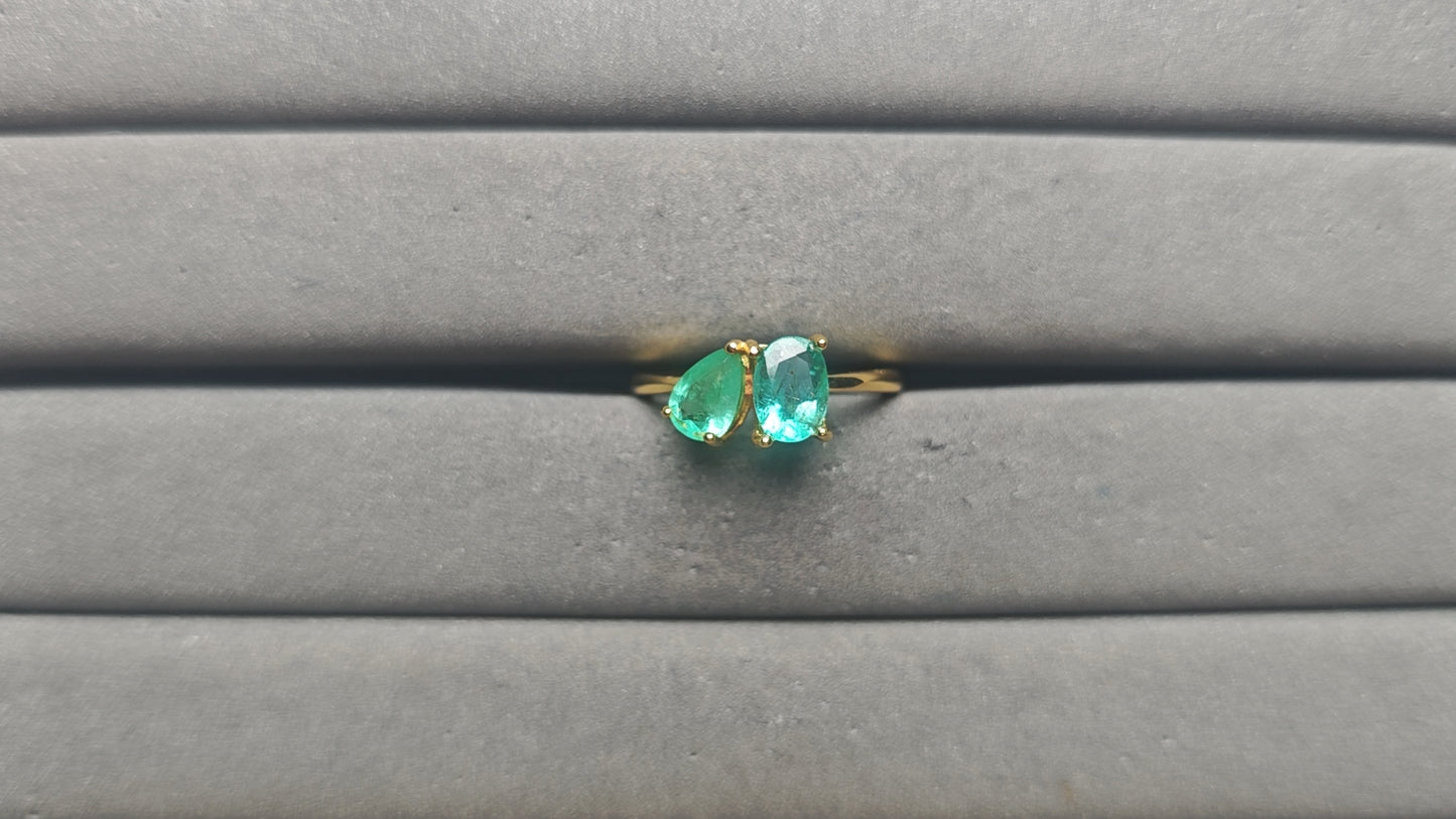 A14048 Emerald Ring