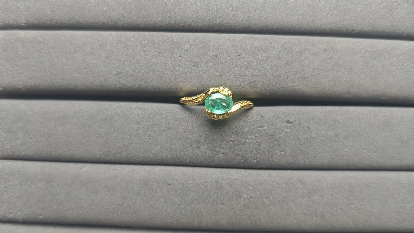 A14052 Emerald Ring