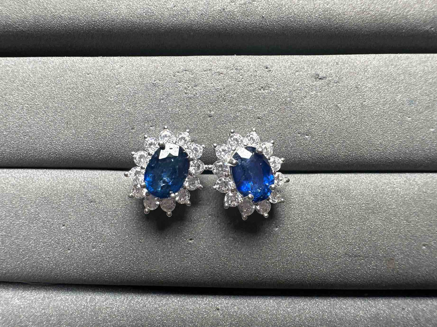 A14152 Sapphire Earrings