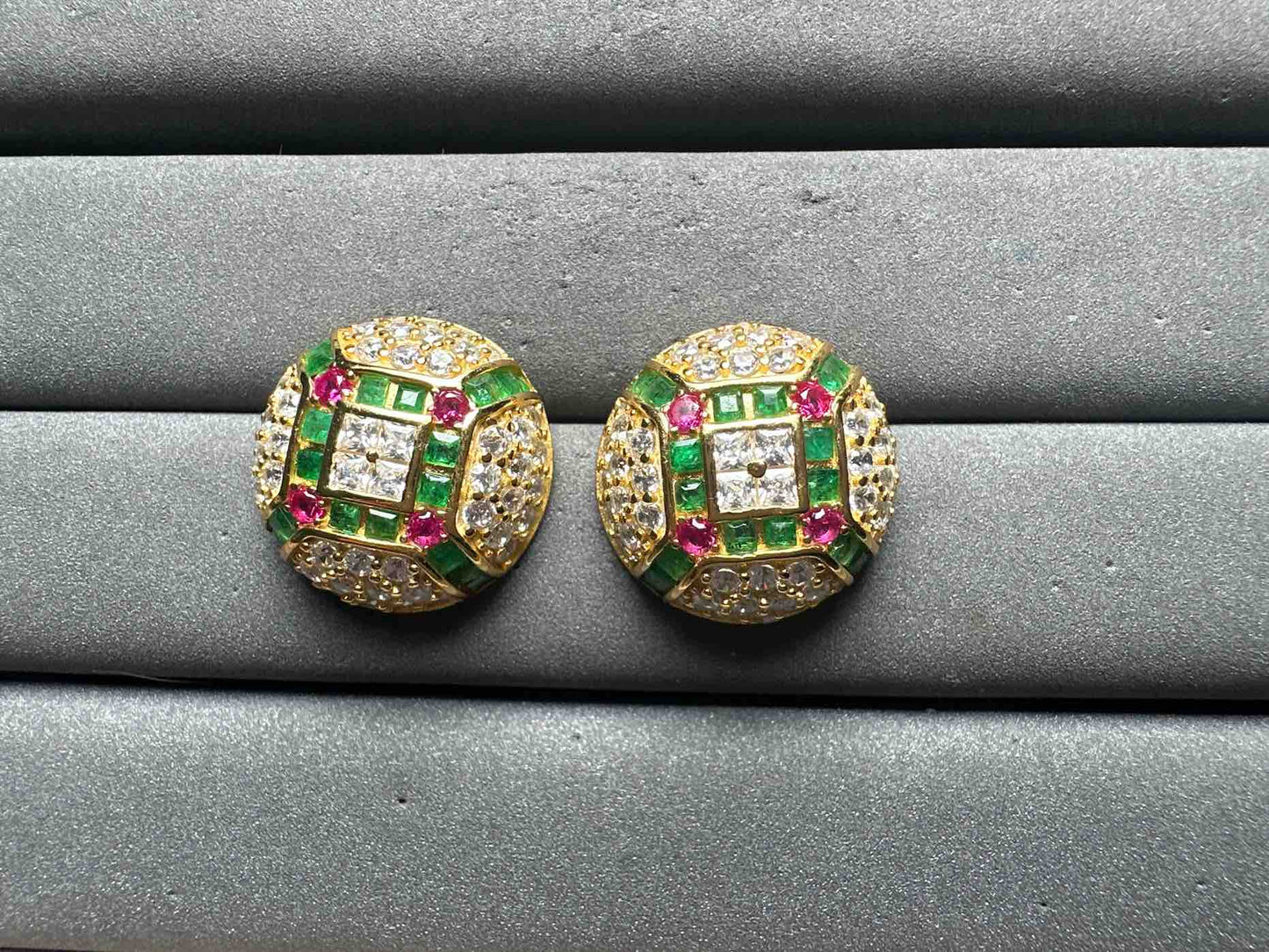 A14167 Emerald Earrings