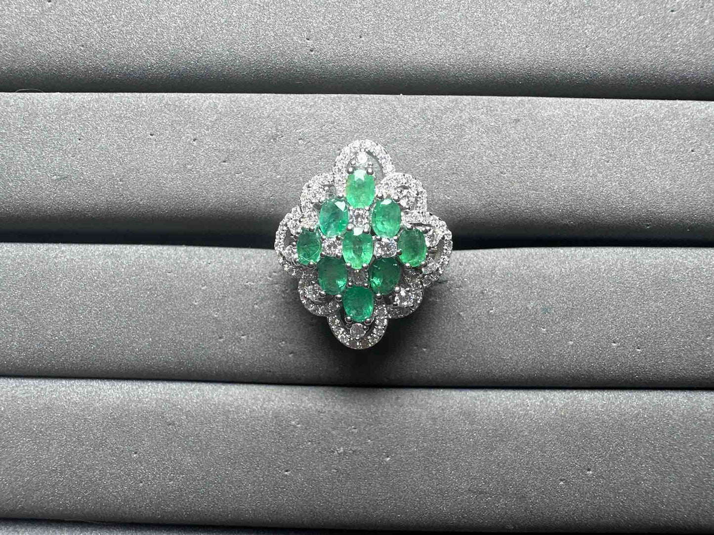 A14172 Emerald Ring