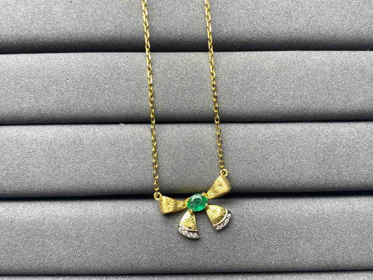 A142 Emerald Necklace