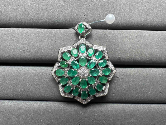 A14201 Emerald Pendant