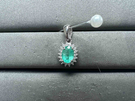 A14211 Emerald Pendant
