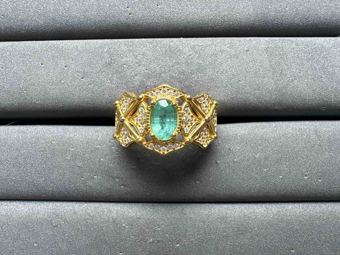 A14215 Emerald Ring