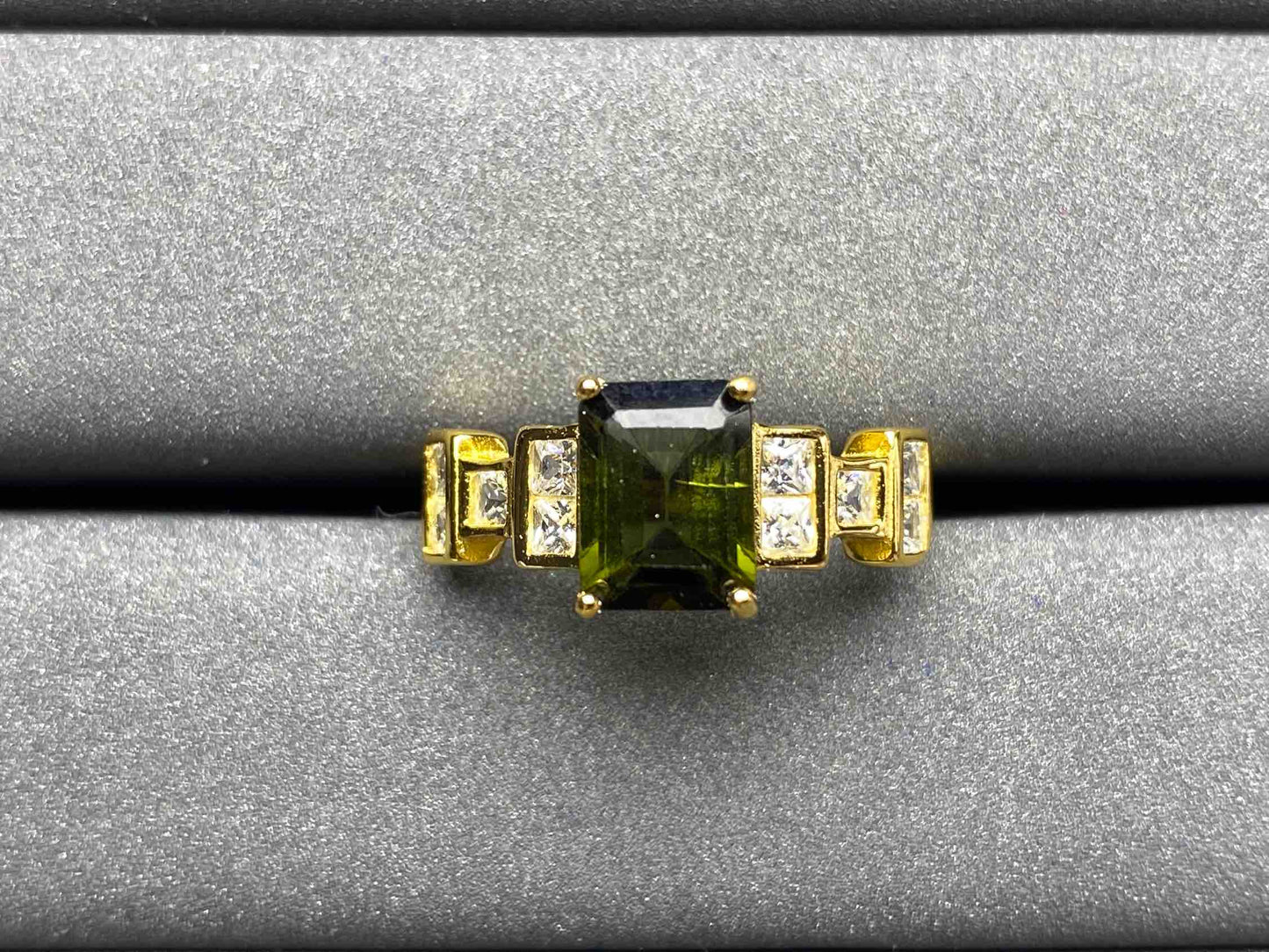 A1423 Tourmaline Ring