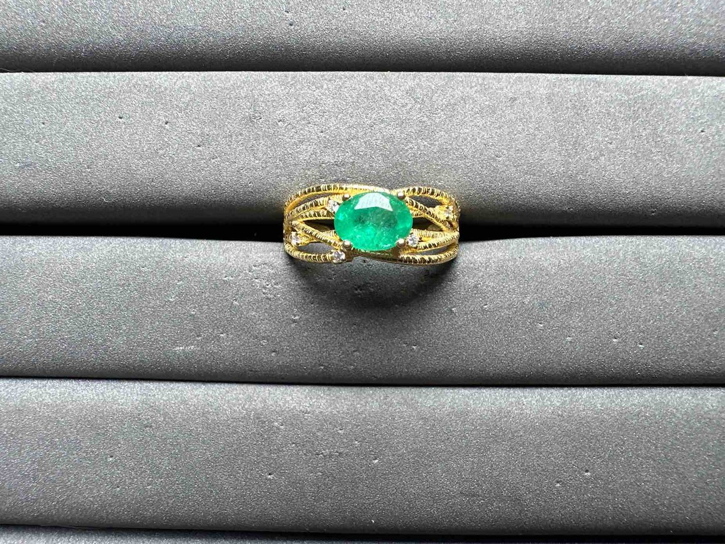 A14373 Emerald Ring
