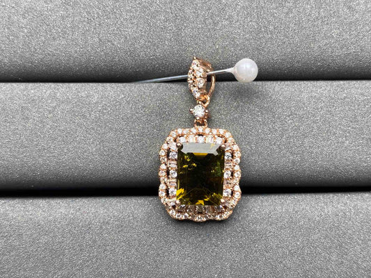 A1438 Tourmaline Pendant