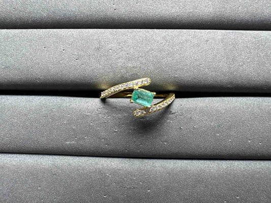 A14382 Emerald Ring