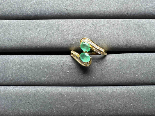 A14390 Emerald Ring