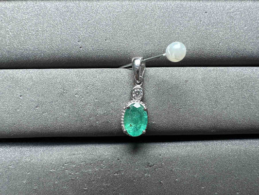 A14422 Emerald Pendant