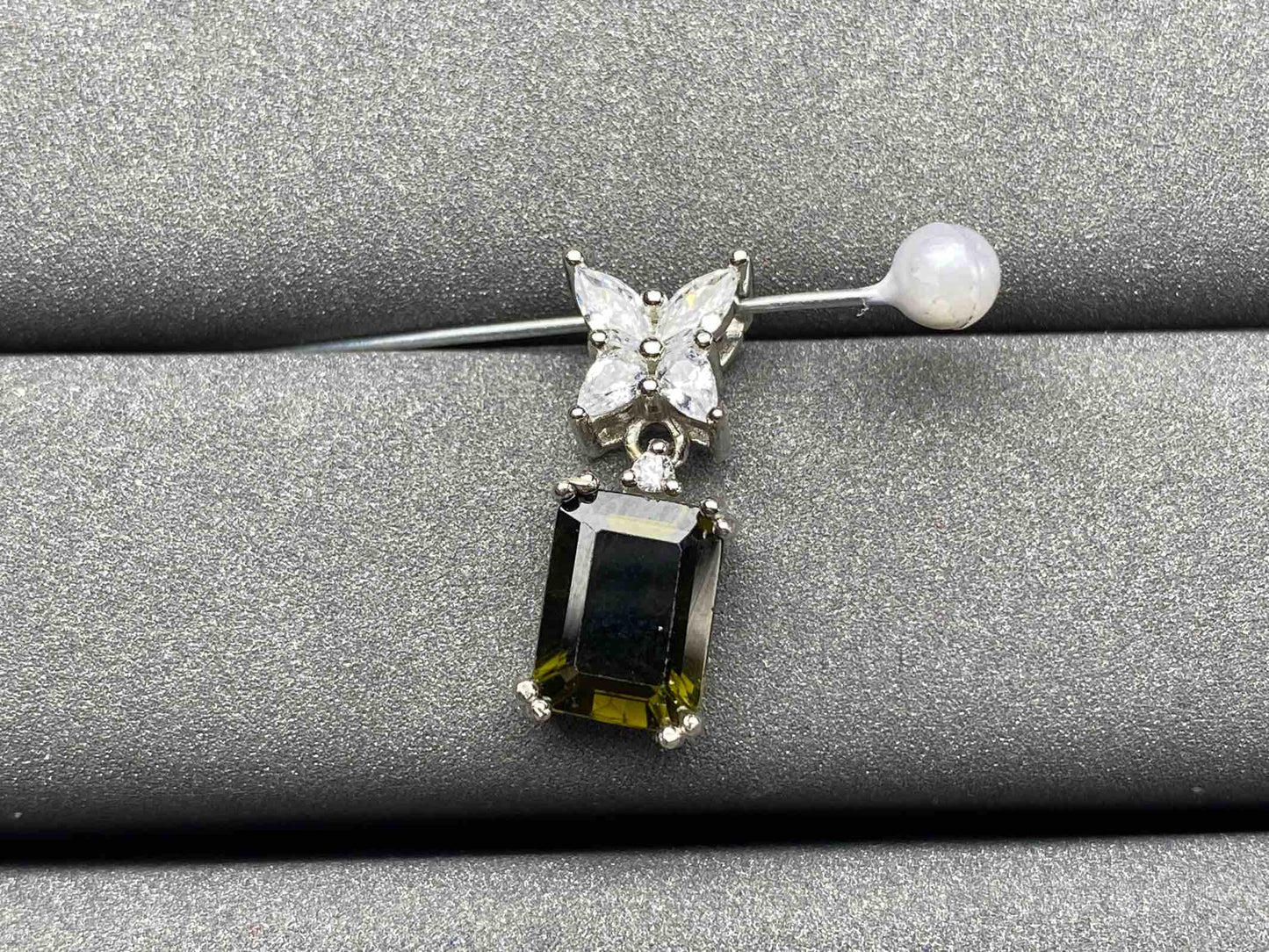 A1451 Tourmaline Pendant