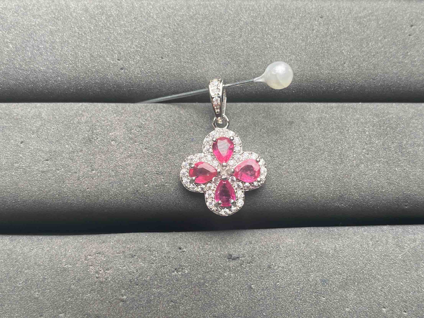 A14585 Ruby Pendant