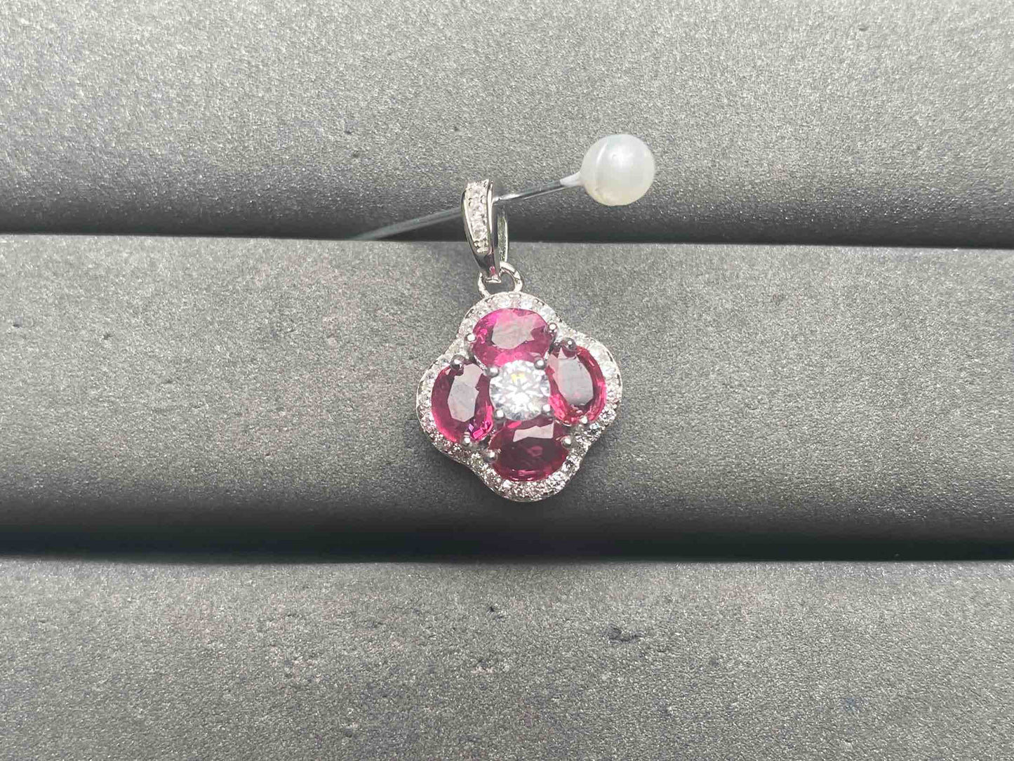 A14586 Ruby Pendant