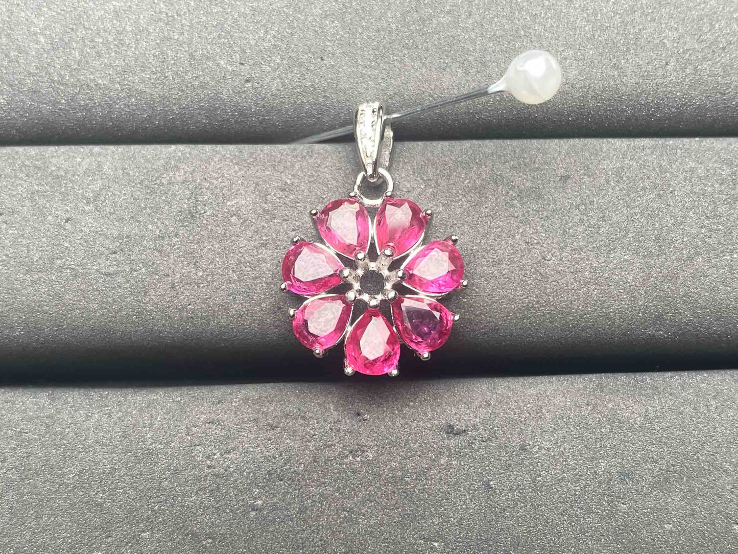 A14604 Ruby Pendant