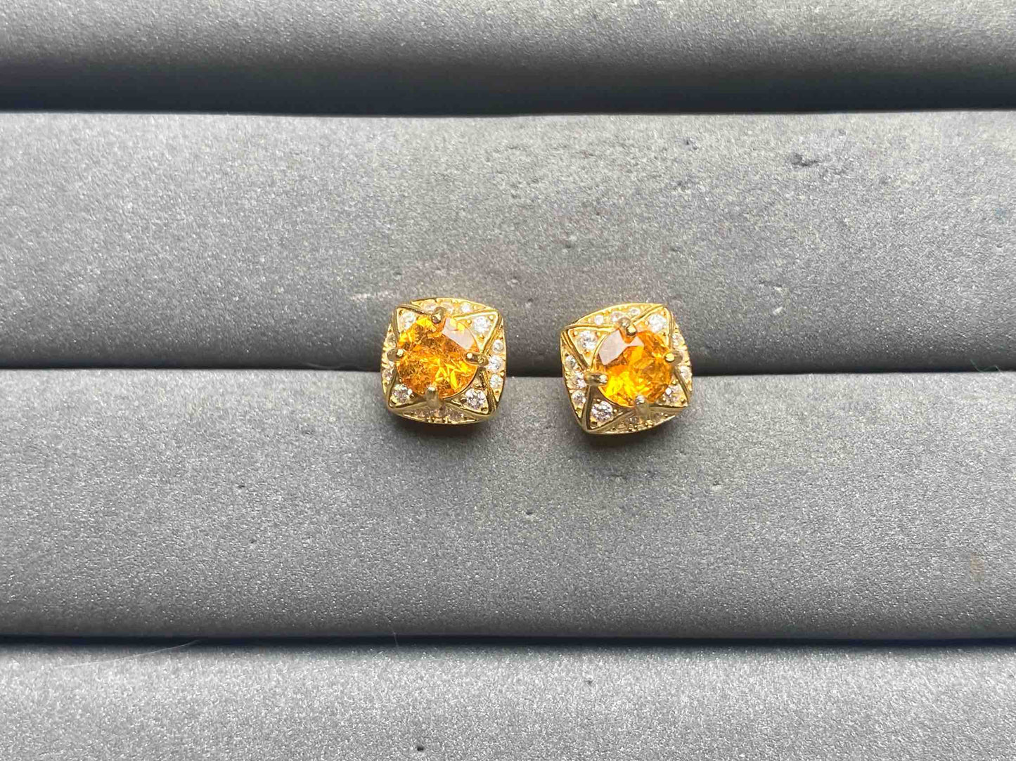 A14623 Fanta Earrings