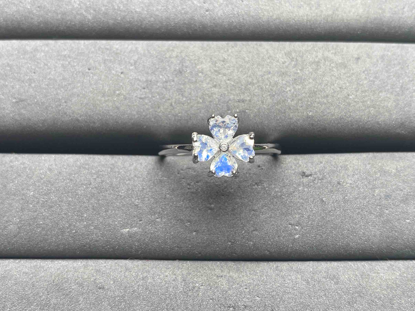 A14625 Moonstone Ring