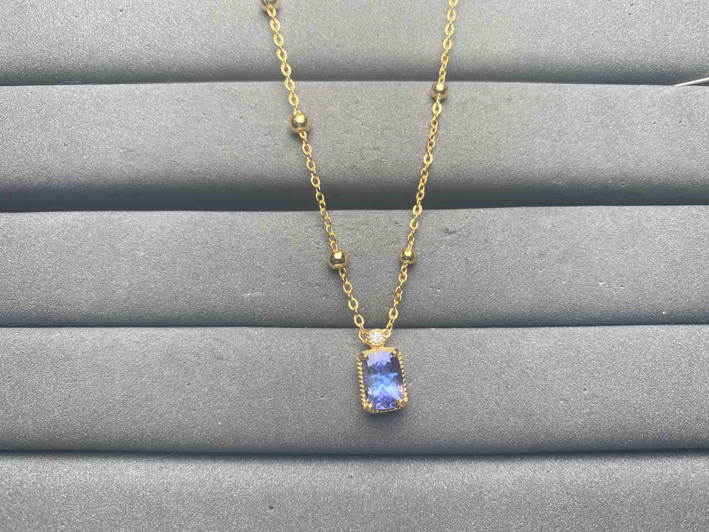 A14638 Tanzanite Necklace
