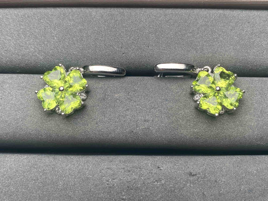 A14656 Peridot Earrings