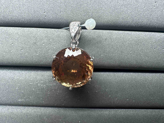 A14736 Topaz Pendant