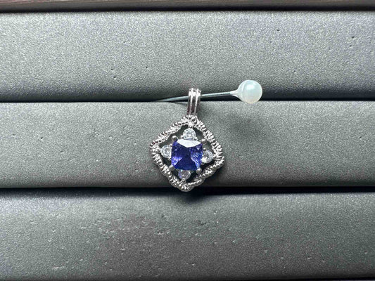 A14755 Tanzanite Pendant