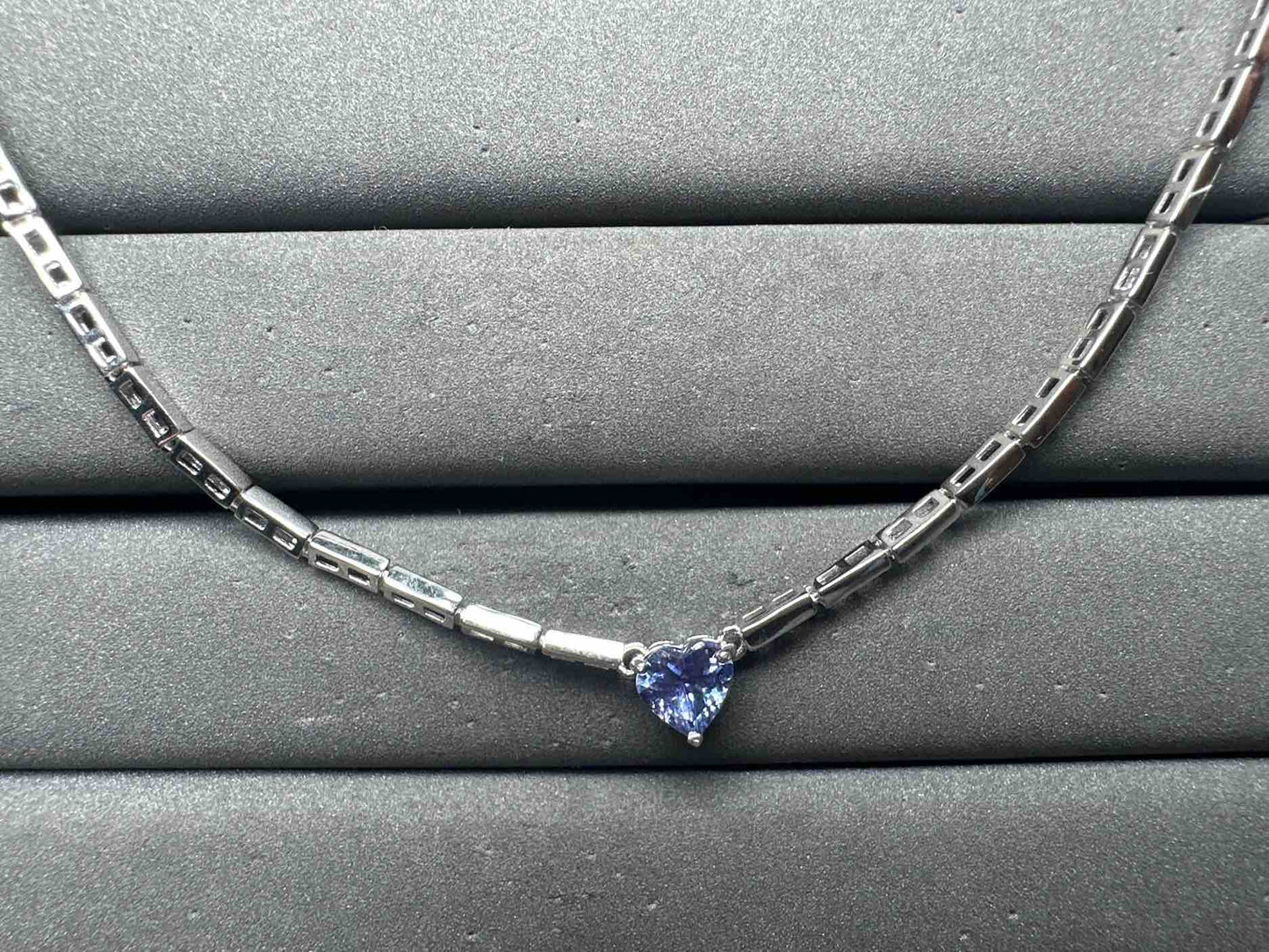 A14761 Tanzanite Necklace