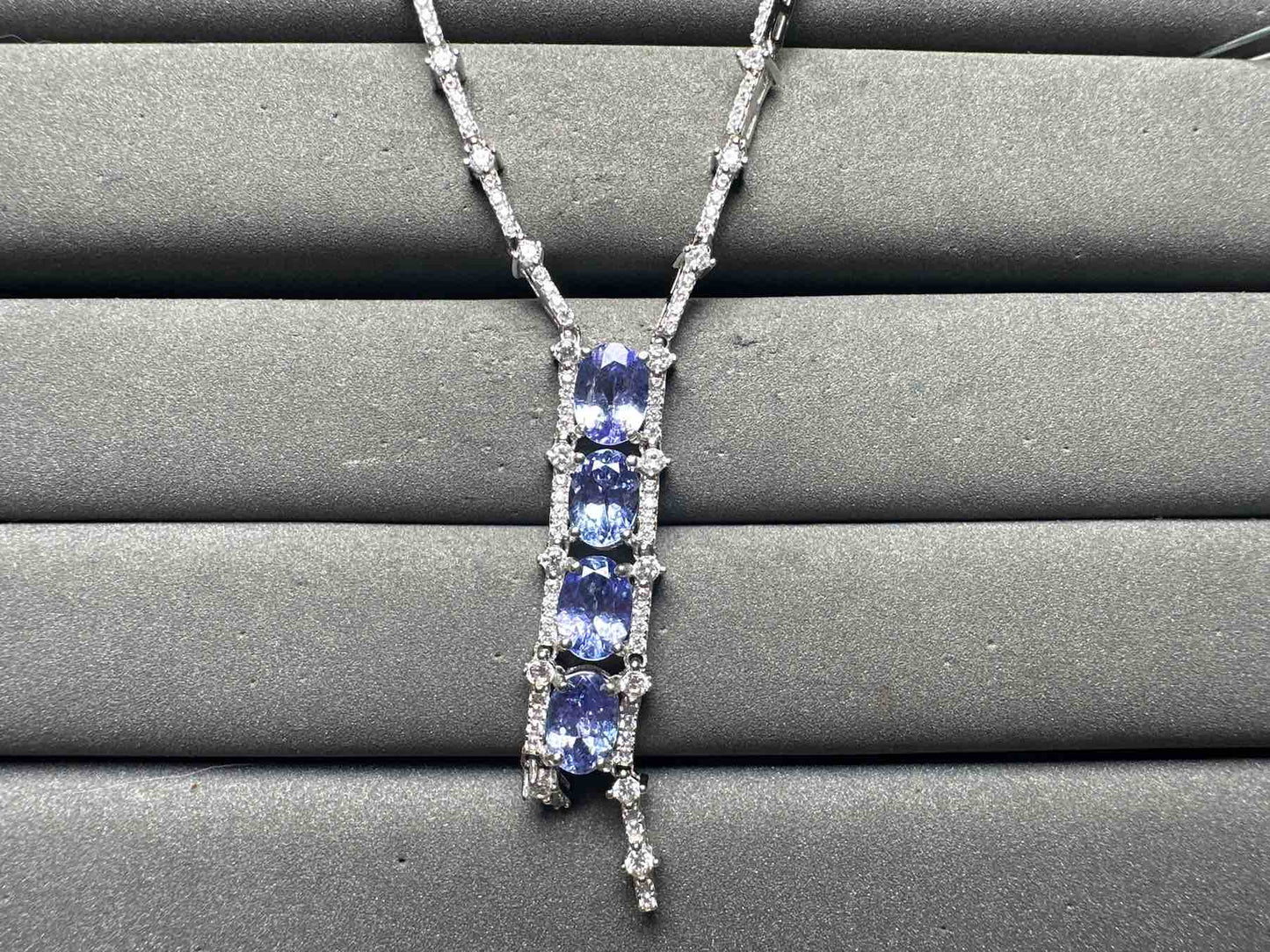 A14762 Tanzanite Necklace