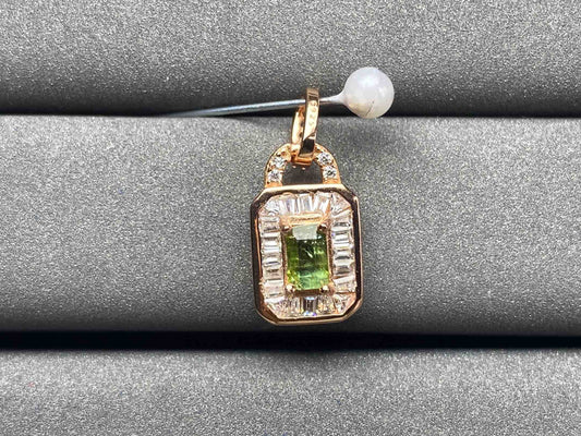 A1486 Tourmaline Pendant