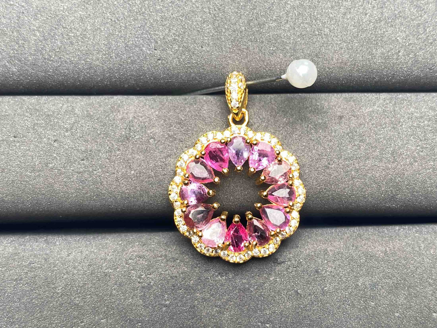 A14879 Pink Sapphire Pendant