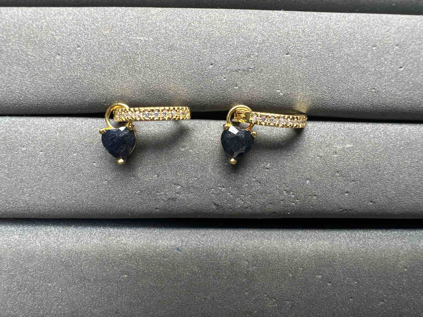 A14898 Black Spinel Earrings