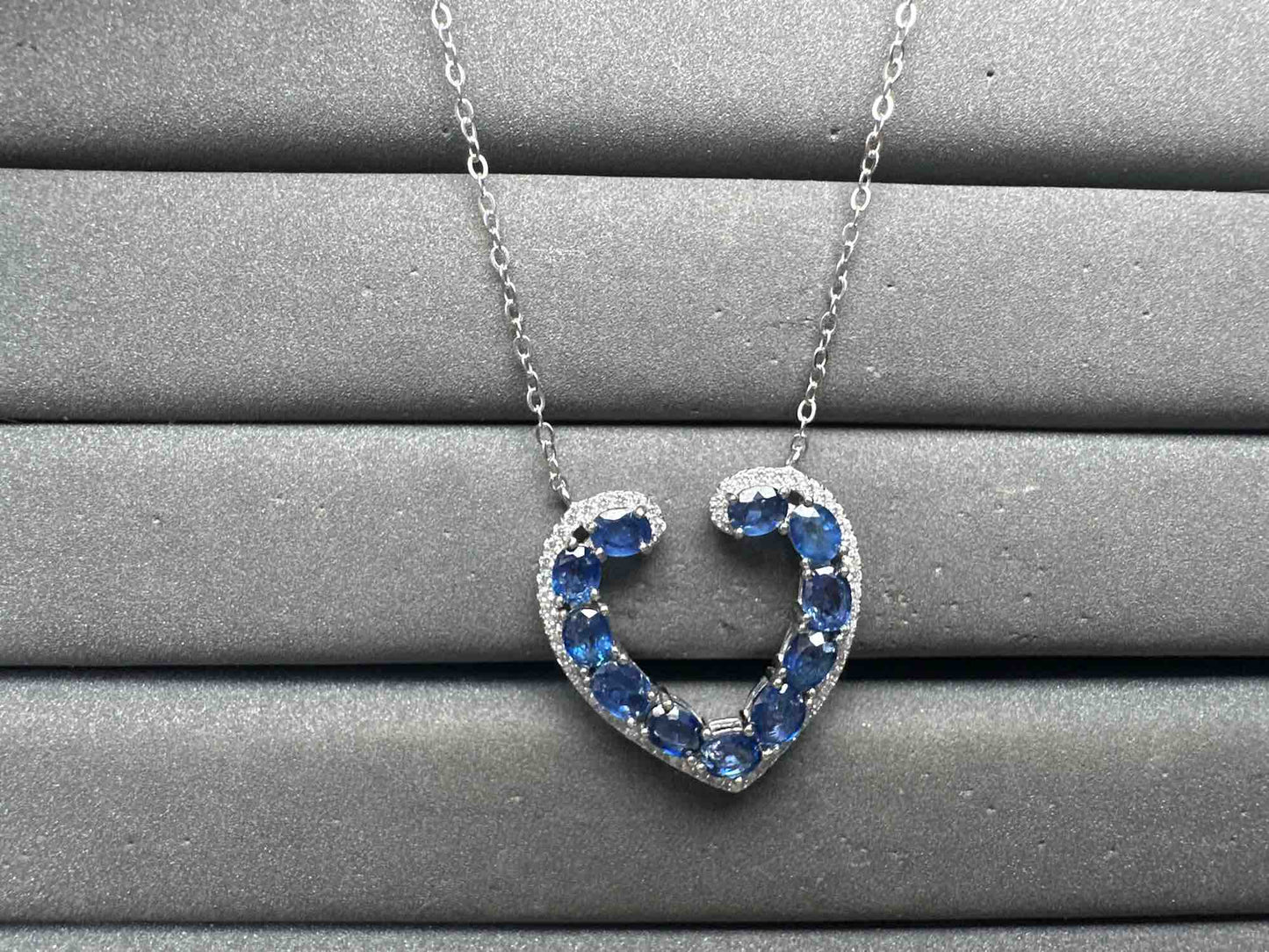 A14908 Sapphire Necklace