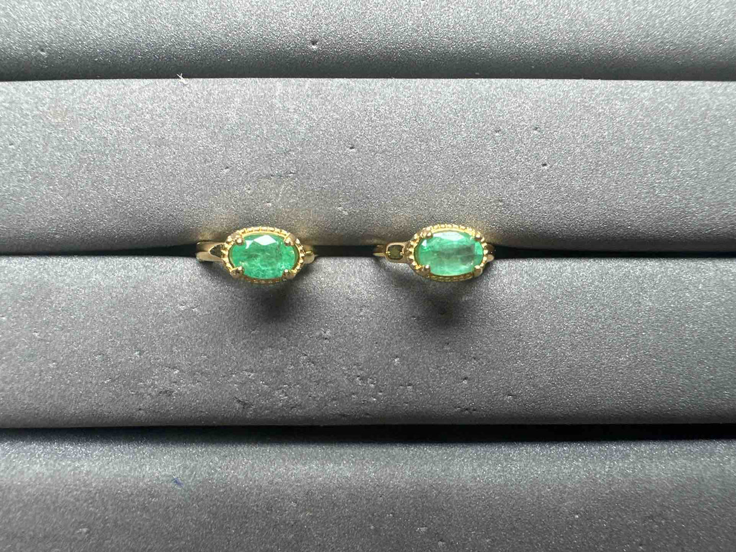 A14942 Emerald Earrings