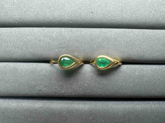 A14945 Emerald Earrings