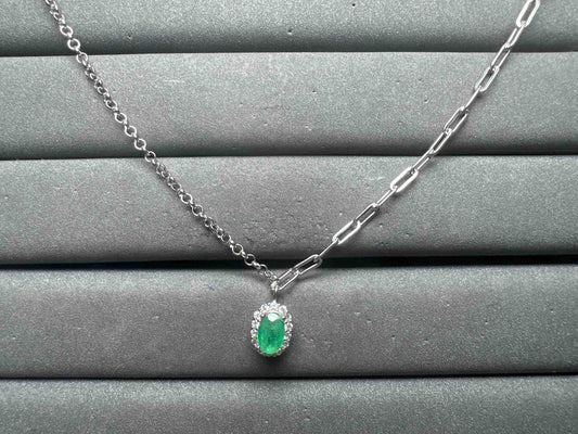 A14962 Emerald Necklace