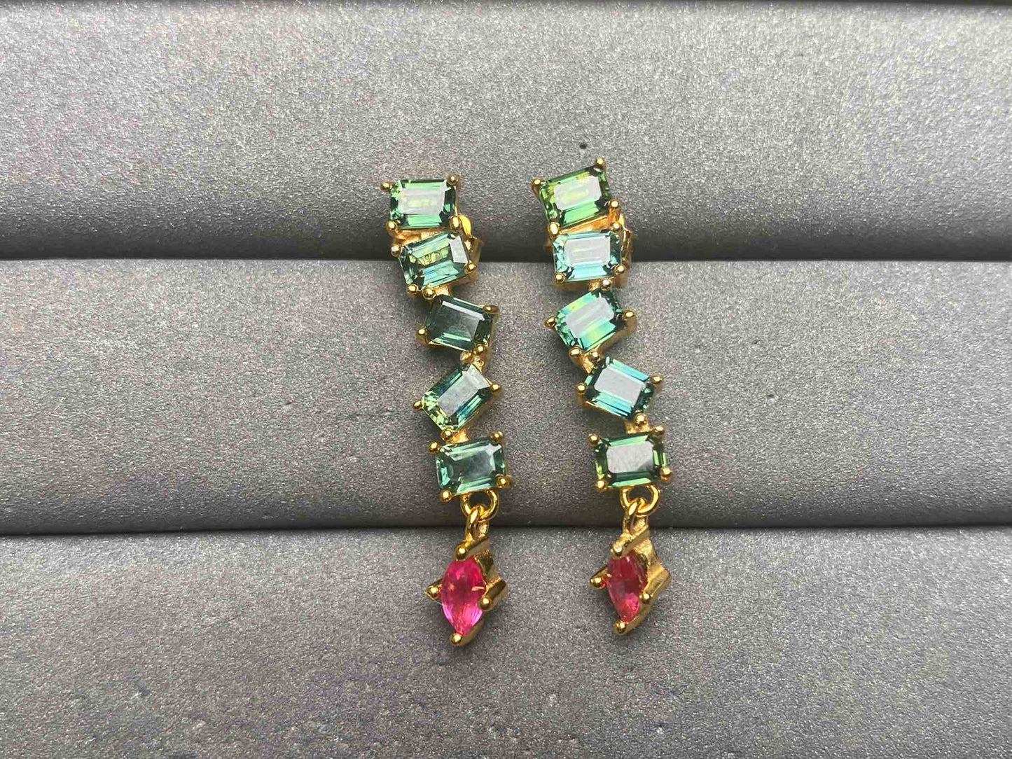 A14987 Sapphire Earrings