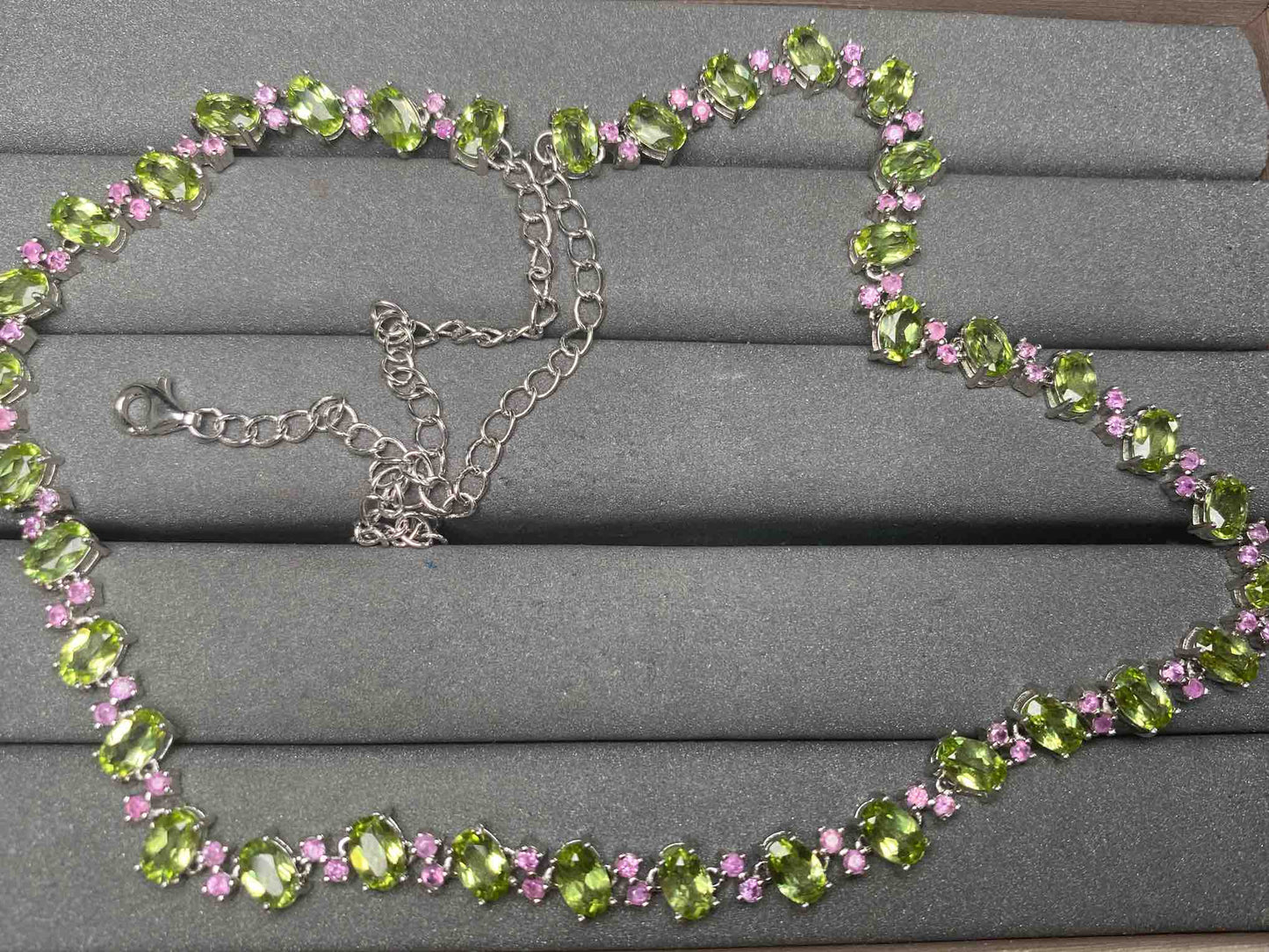 A14989 Peridot Necklace