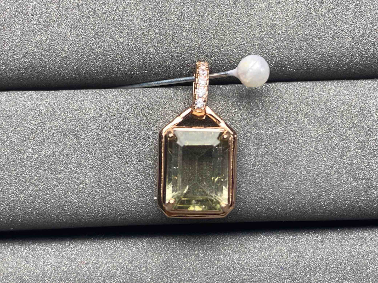 A1502 Tourmaline Pendant